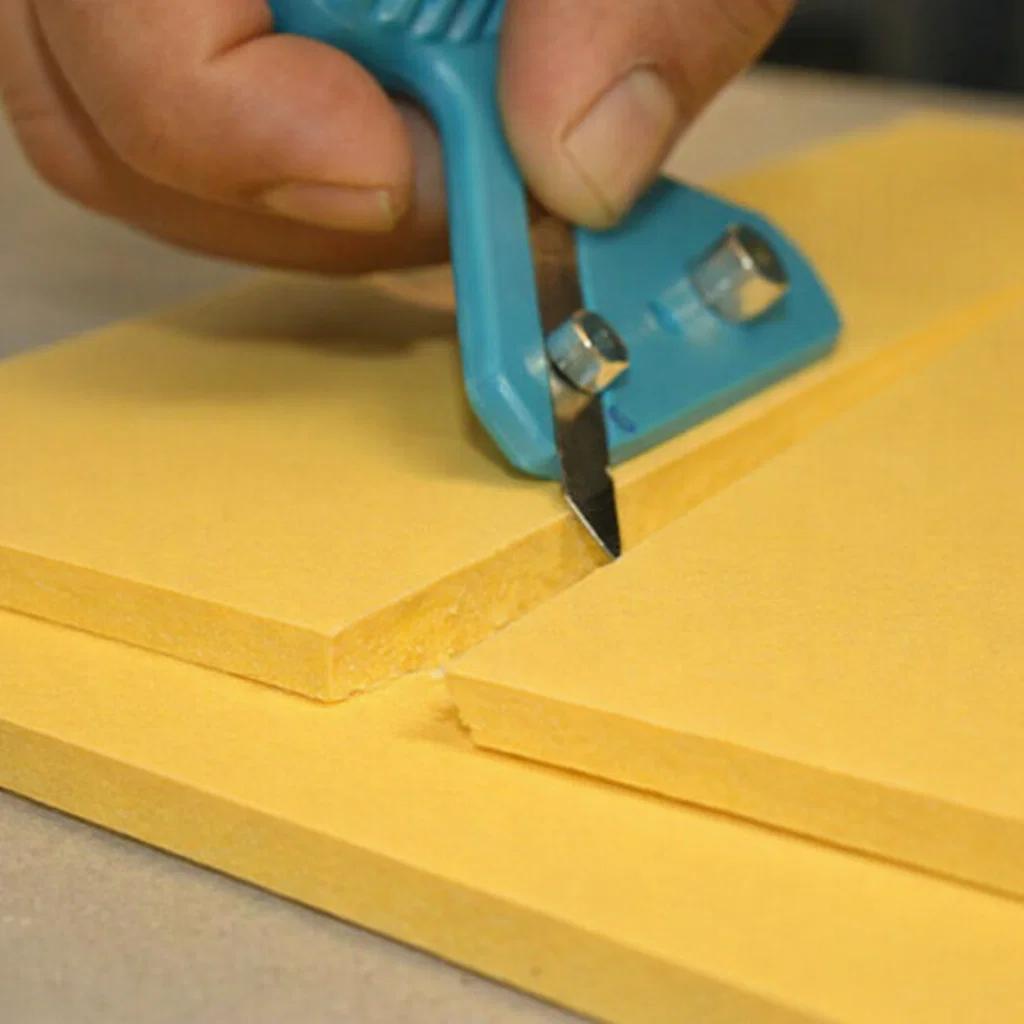 cúter para cartón pluma